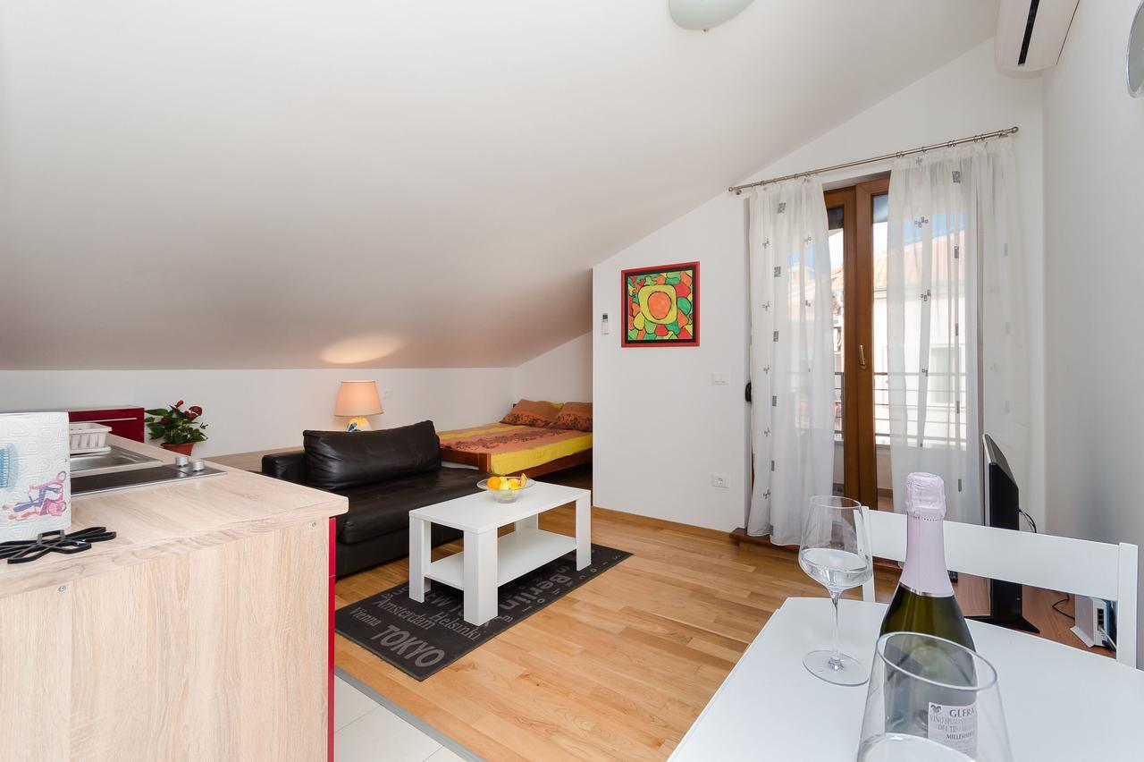 Apartment Goran โรวีน ภายนอก รูปภาพ