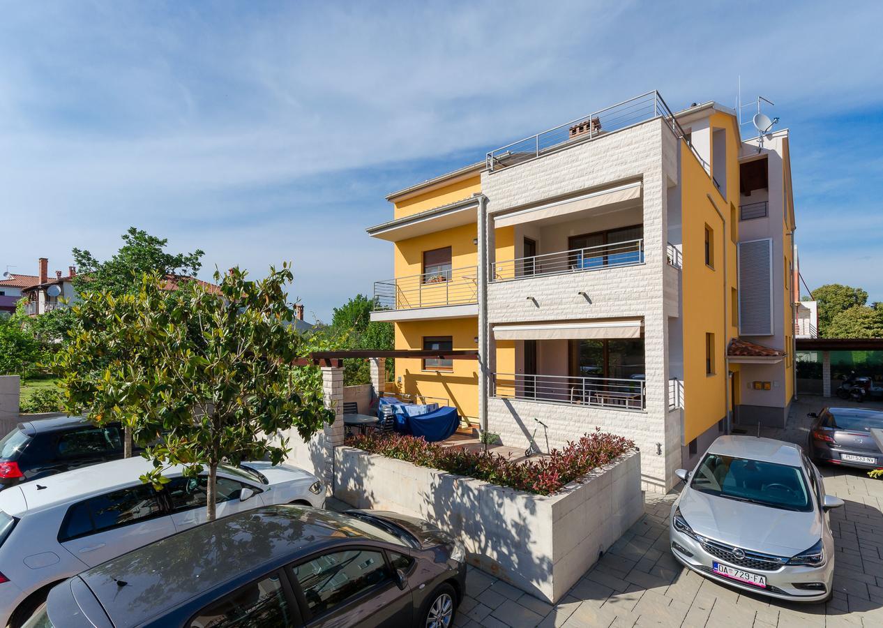Apartment Goran โรวีน ภายนอก รูปภาพ