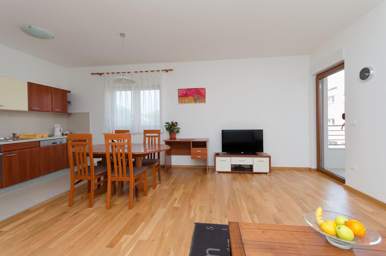 Apartment Goran โรวีน ภายนอก รูปภาพ