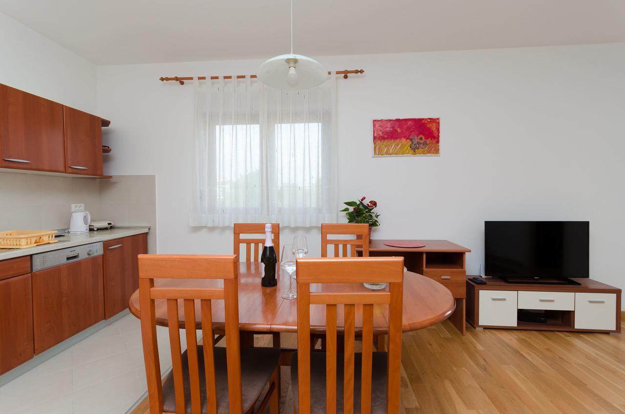 Apartment Goran โรวีน ภายนอก รูปภาพ