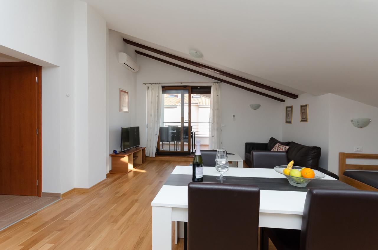 Apartment Goran โรวีน ภายนอก รูปภาพ